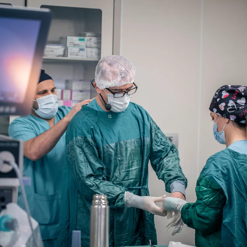 Custom Wholesale Medical Scrubs Manufacturer in the USA